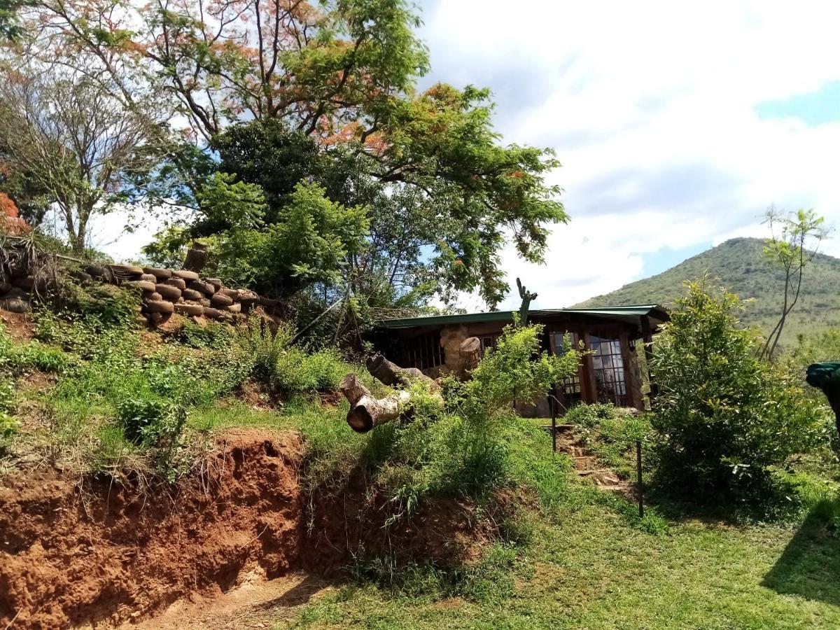 Hotel Bushwhacked Barberton Exterior foto